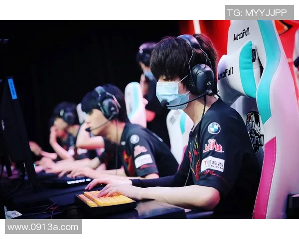 最新英雄联盟战术分析TOP10FPX战队表现抢眼引领潮流